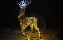 Светодиодная уличная фигура Гордый олень с брендированием